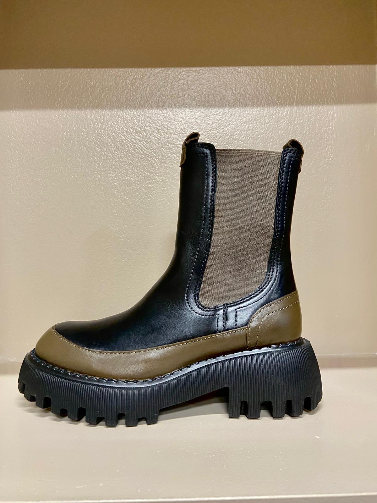 Stivaletti in pelle Cerruti 1881 donna