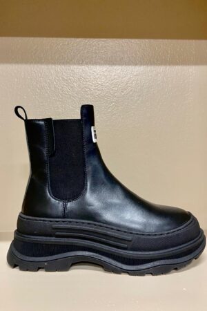 Stivaletti in pelle nera Cerruti donna