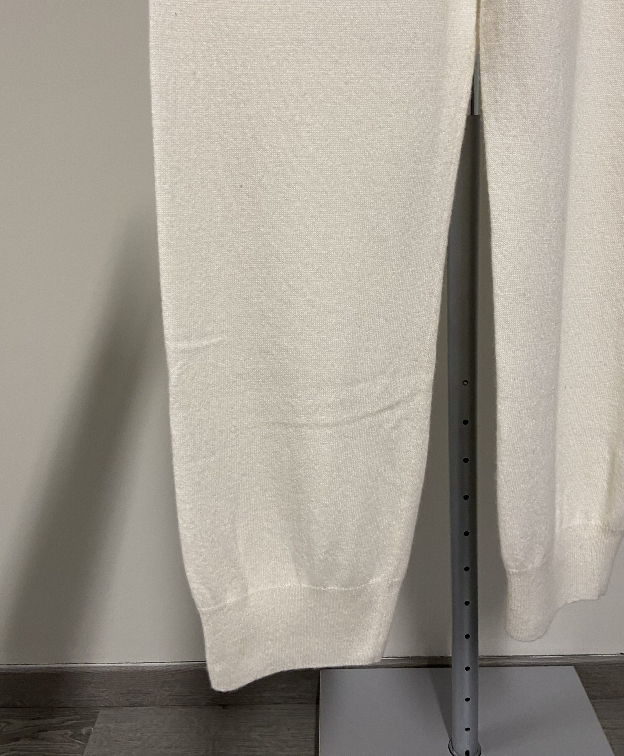 Pantaloni bianchi joggers in maglia Baldinini donna - immagine 2