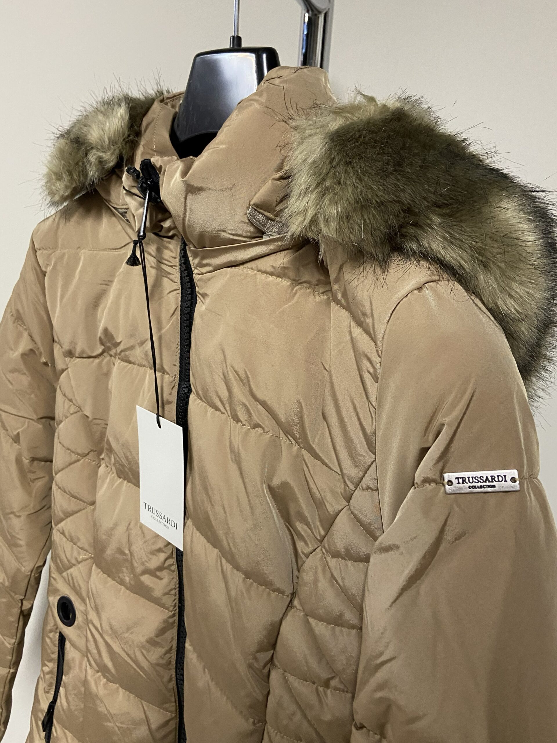 Piumino lungo opaco con cappuccio Trussardi donna - immagine 6