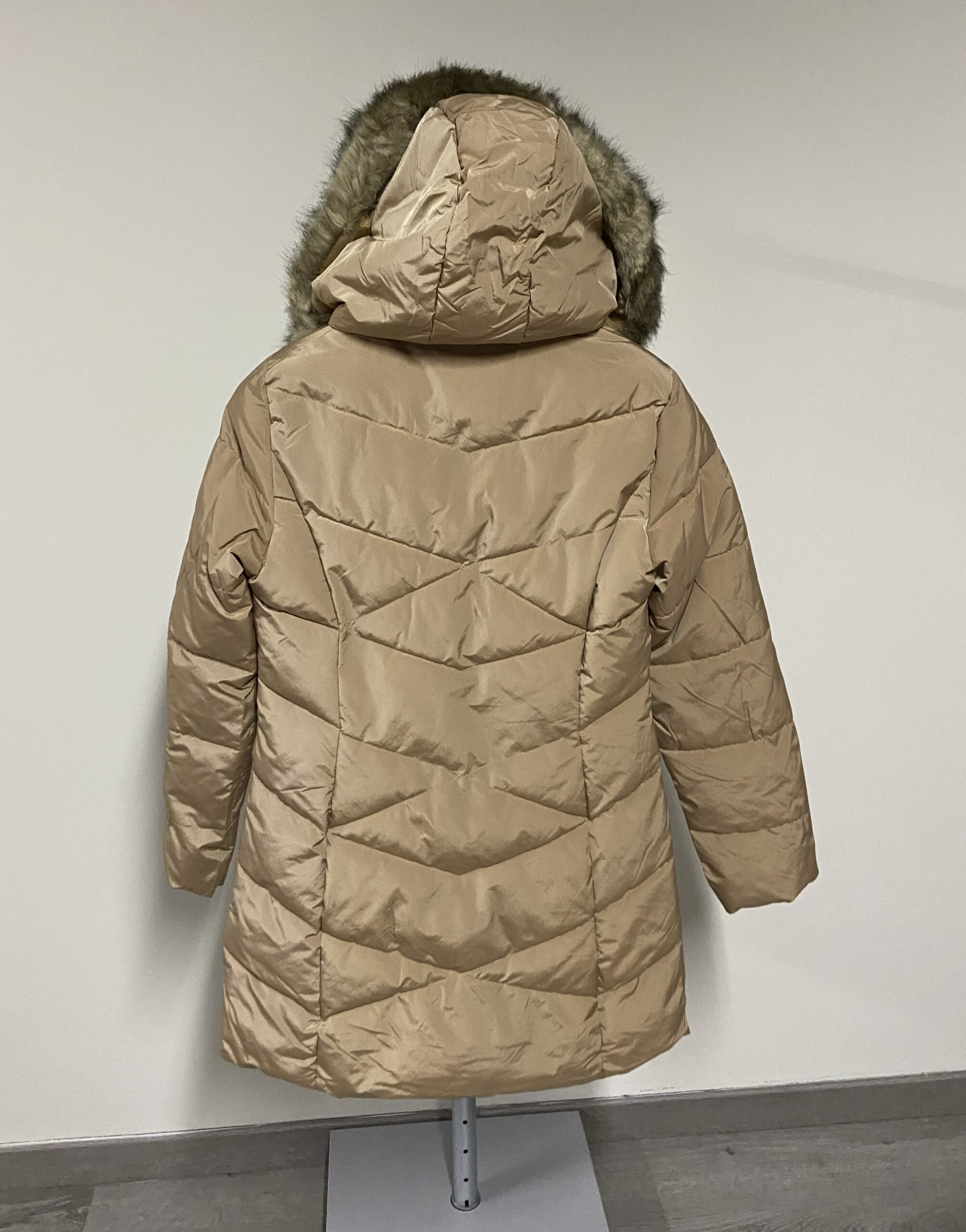 Piumino lungo opaco con cappuccio Trussardi donna - immagine 8