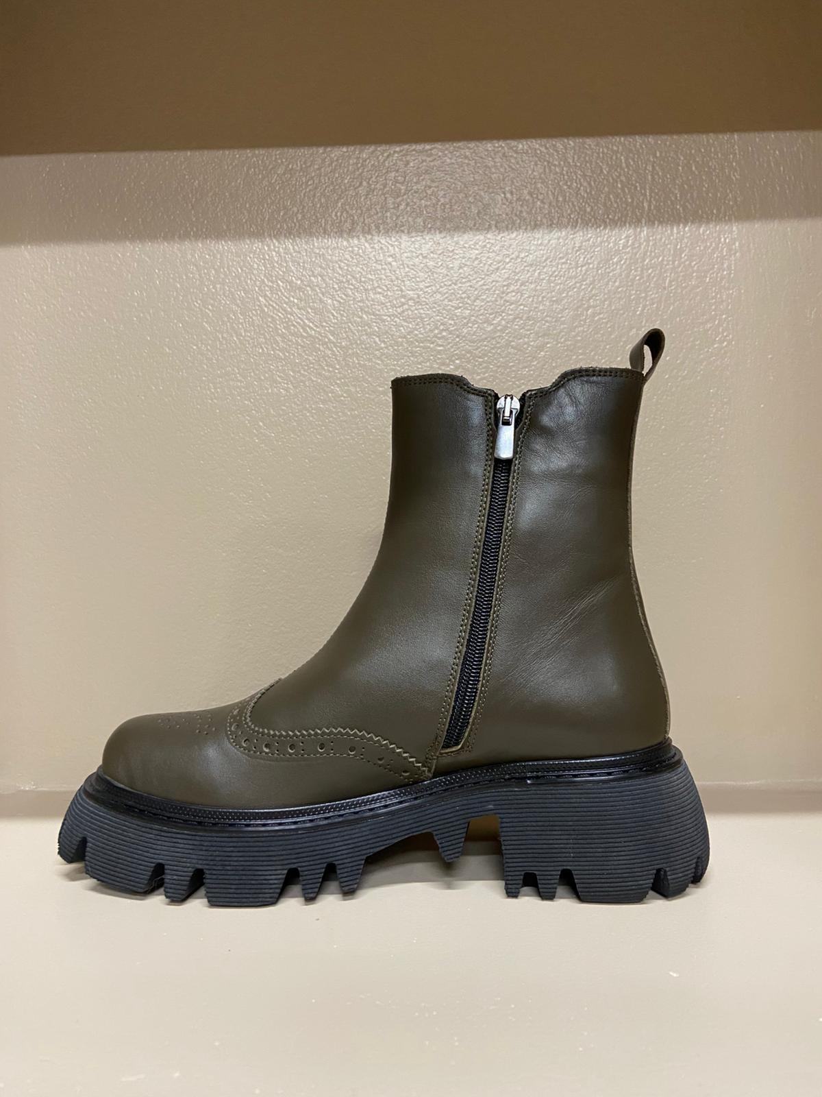 Stivaletti verdi brogue in pelle Cerruti donna - immagine 2