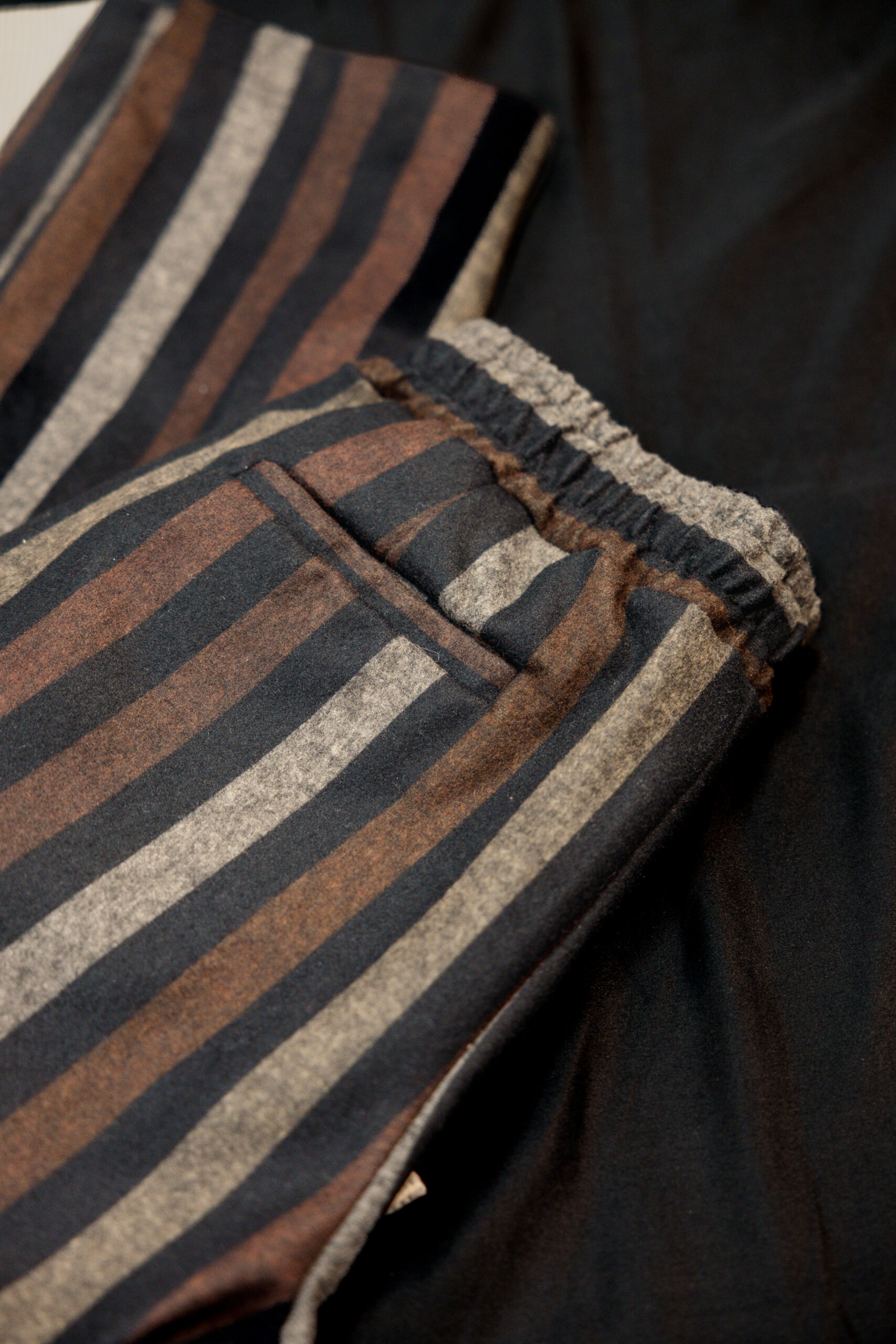 Pantaloni a righe marroni Roberto Pepe uomo - immagine 2